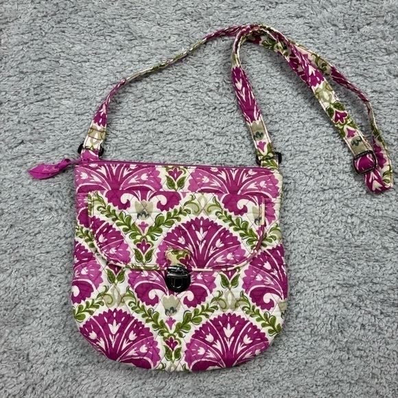 Vera Bradley Bag Julep Tulip Saddle Hipster Pink Crossbody Purse Travel Vacation - Picture 1 of 7